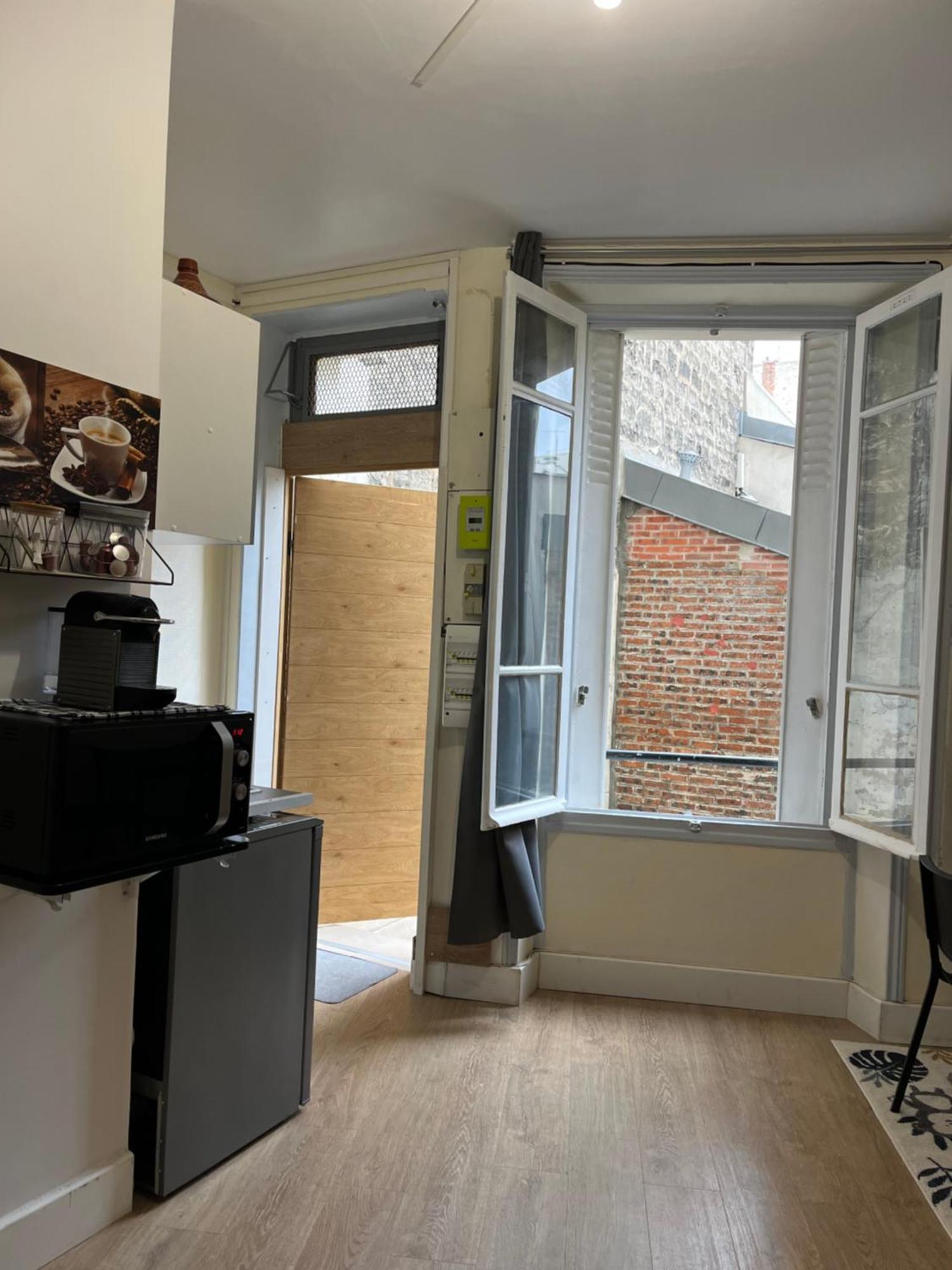 Charmant Studio Spacieux Paris Exterior photo
